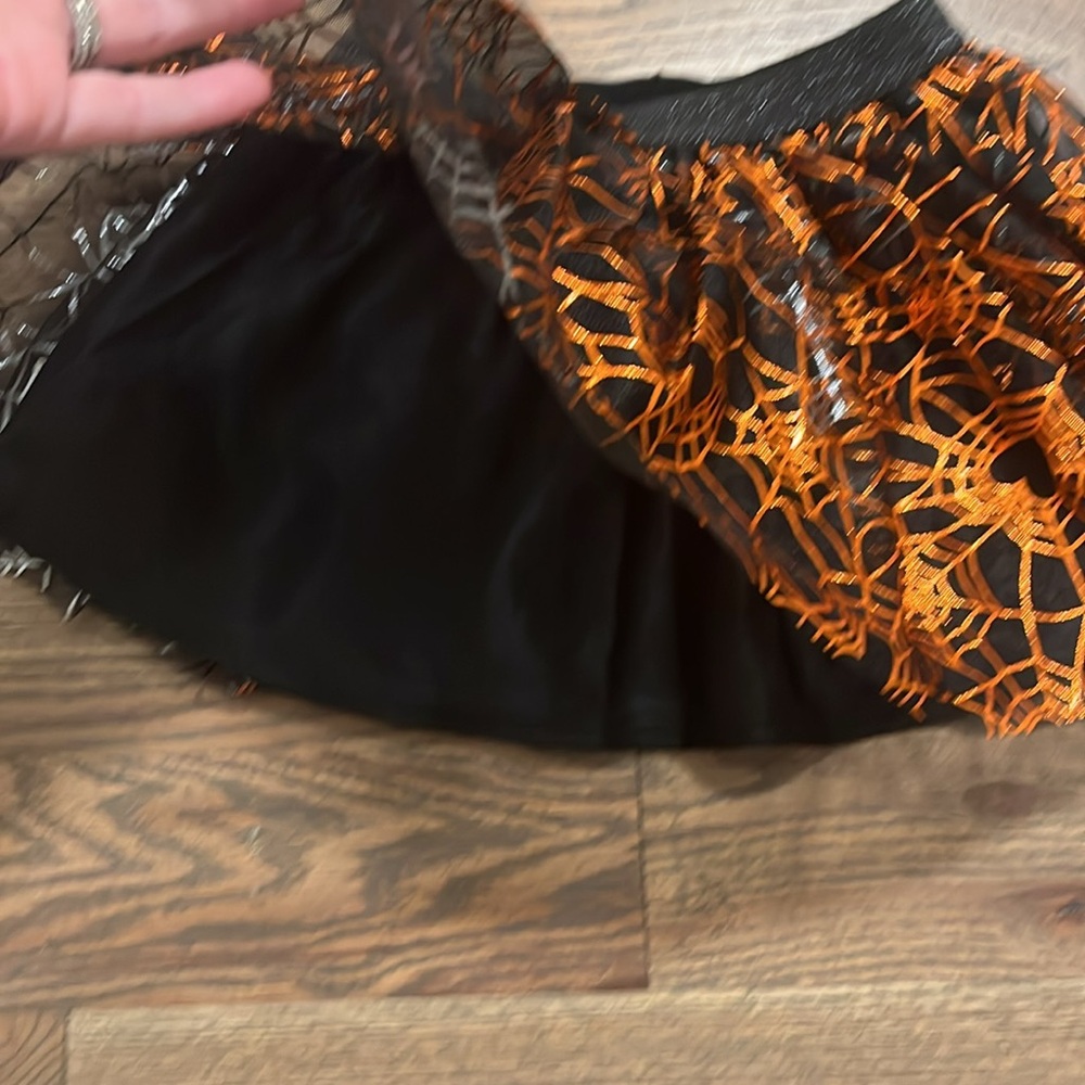 Girls Halloween tulle skirt 3T EUC - Picture 2 of 5